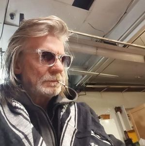 Meet your Posher, Bill